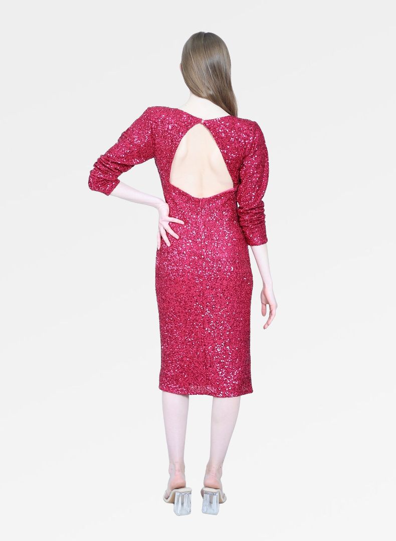 فستان ضيق من الترتر