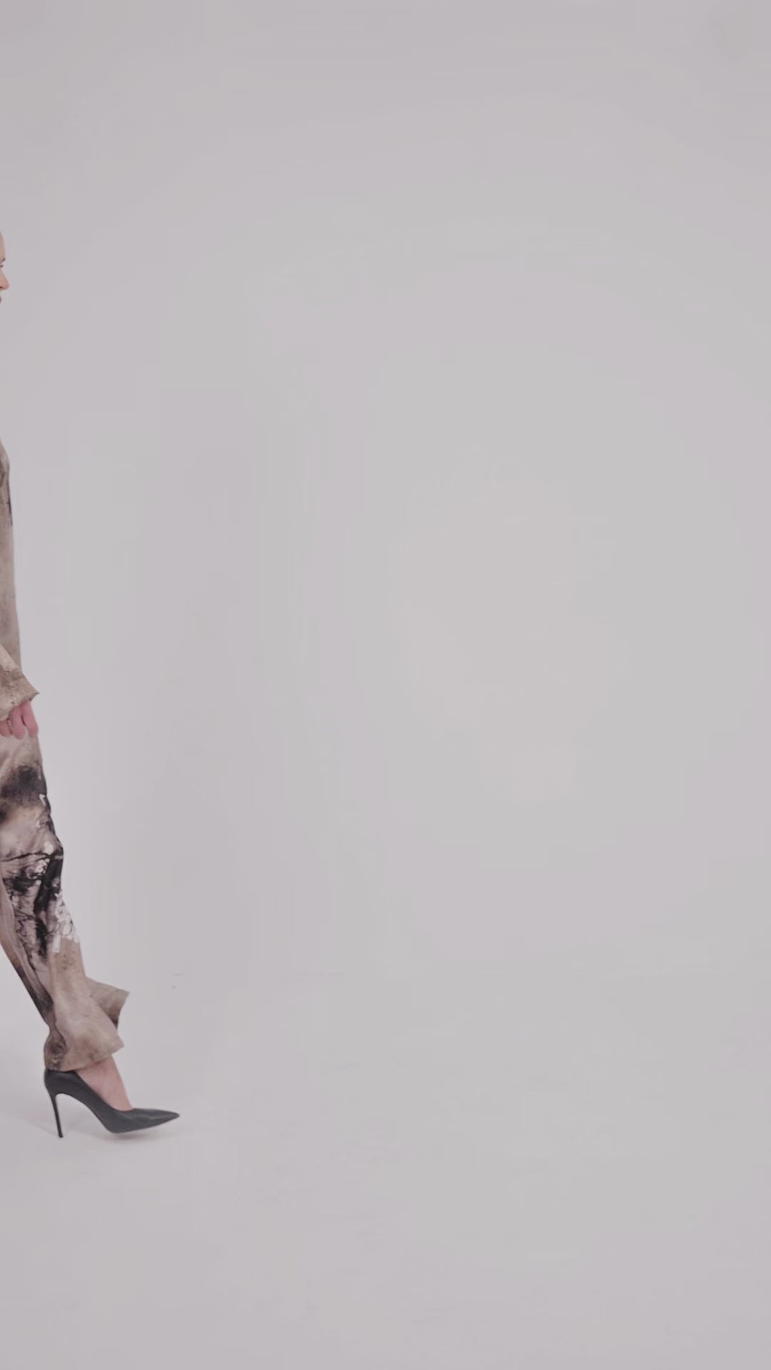 SATIN FLORAL BLOUSE WITH DRAPED SLEEVES