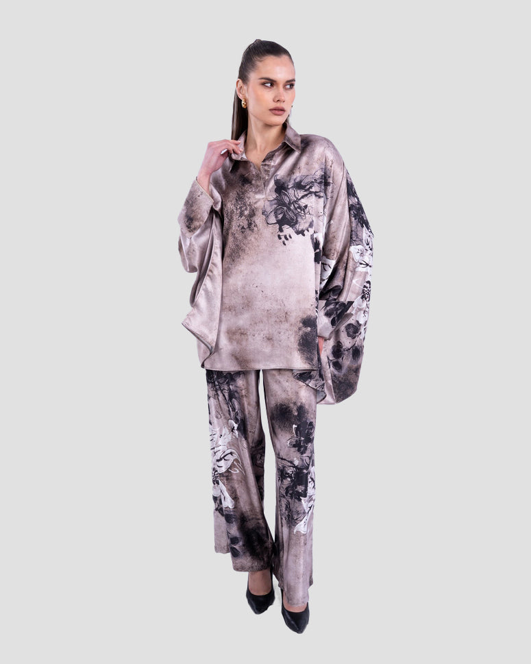 SATIN FLORAL BLOUSE WITH DRAPED SLEEVES