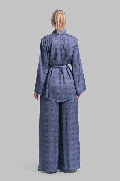 Long sleeve Cardigan with a wrap-style front.