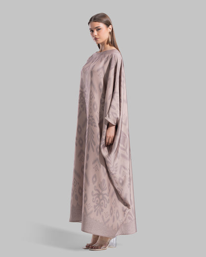 Oversized satin kaftan.
