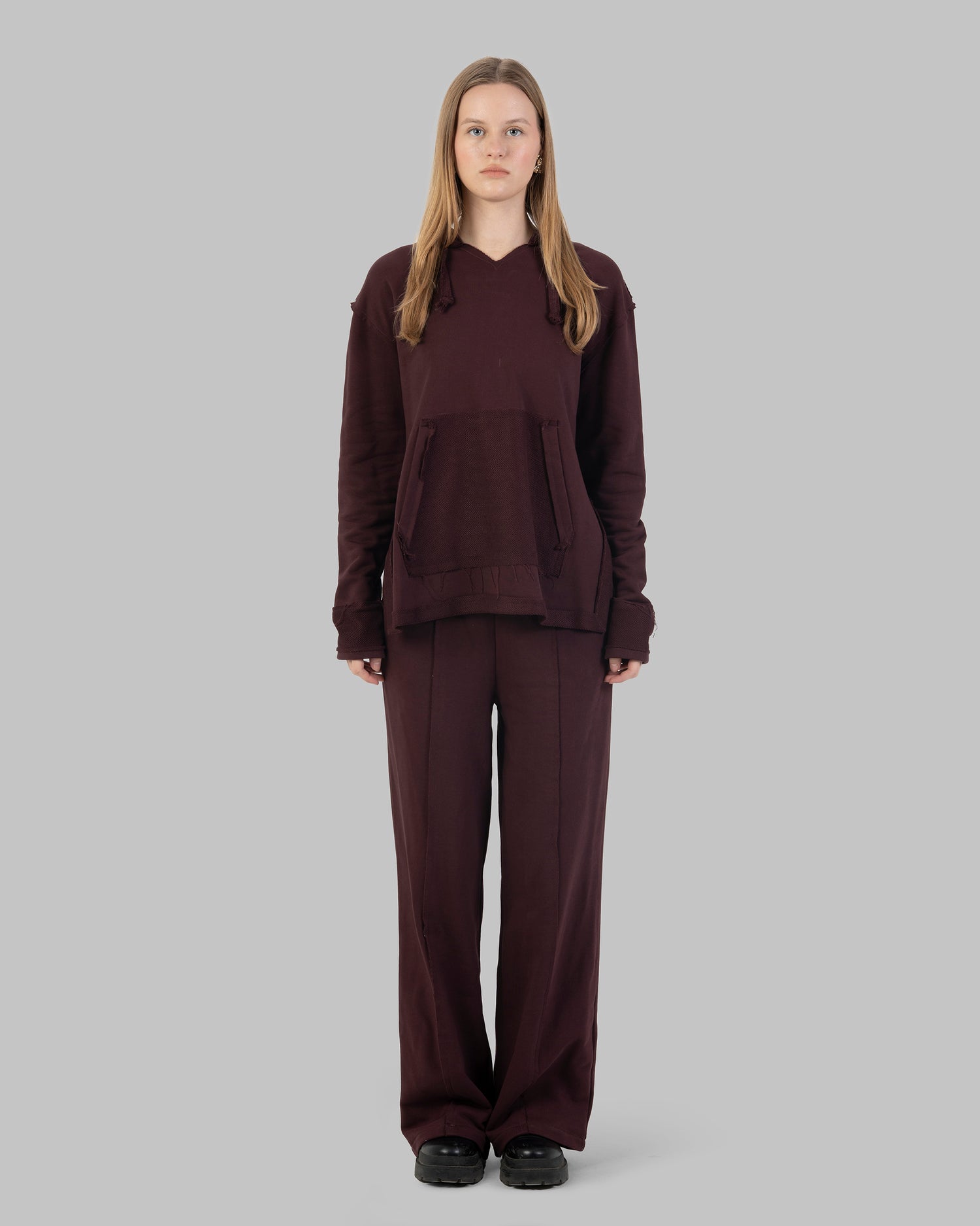 High-waist wide-leg pants in soft fabric.