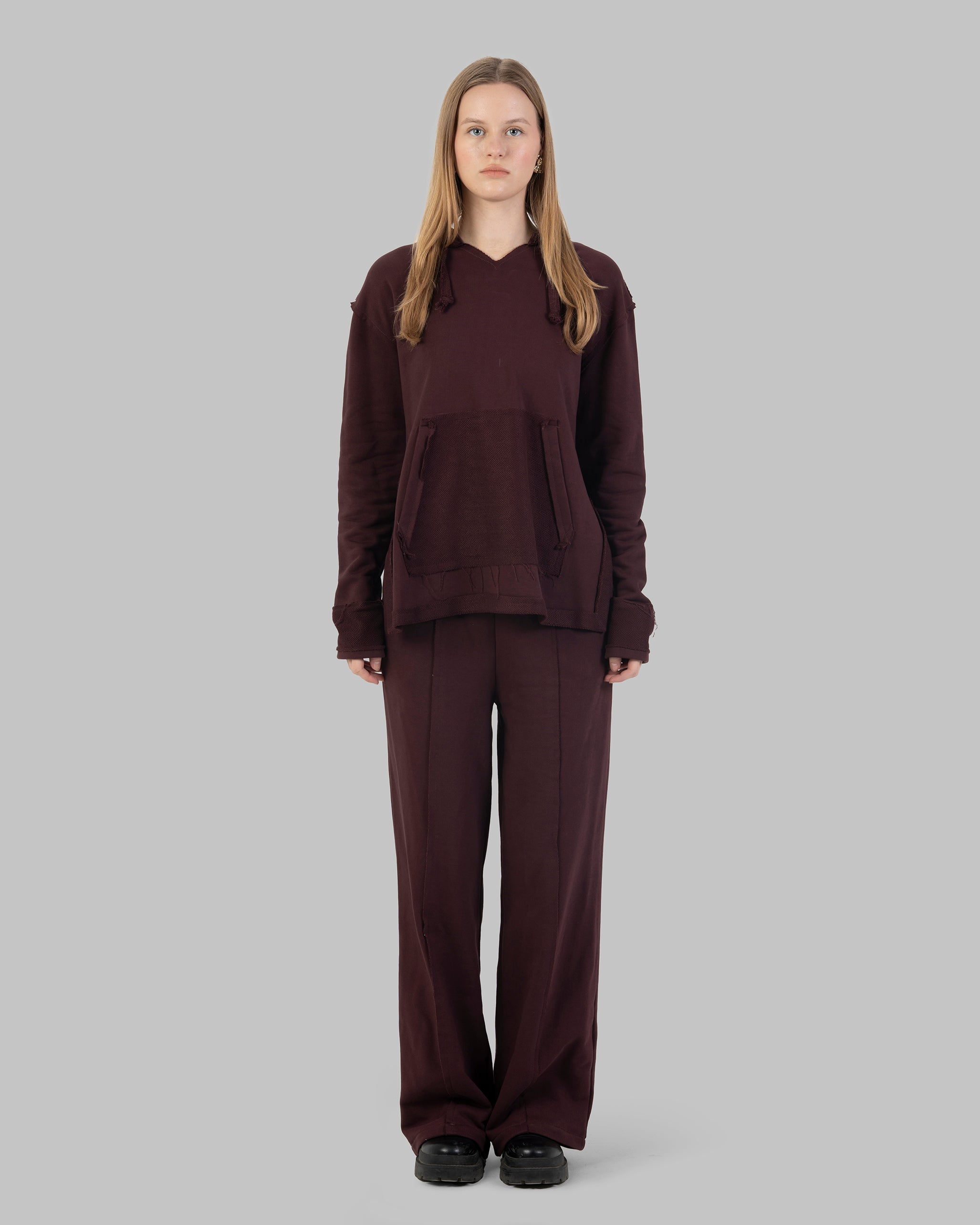 High-waist wide-leg pants in soft fabric.