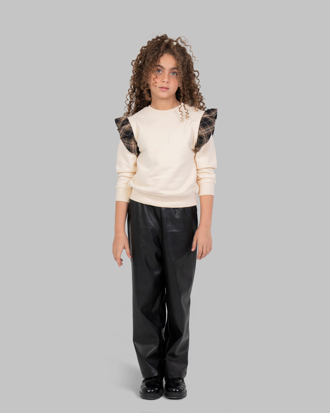 Leather straight Trousers with Elastic Waistband.