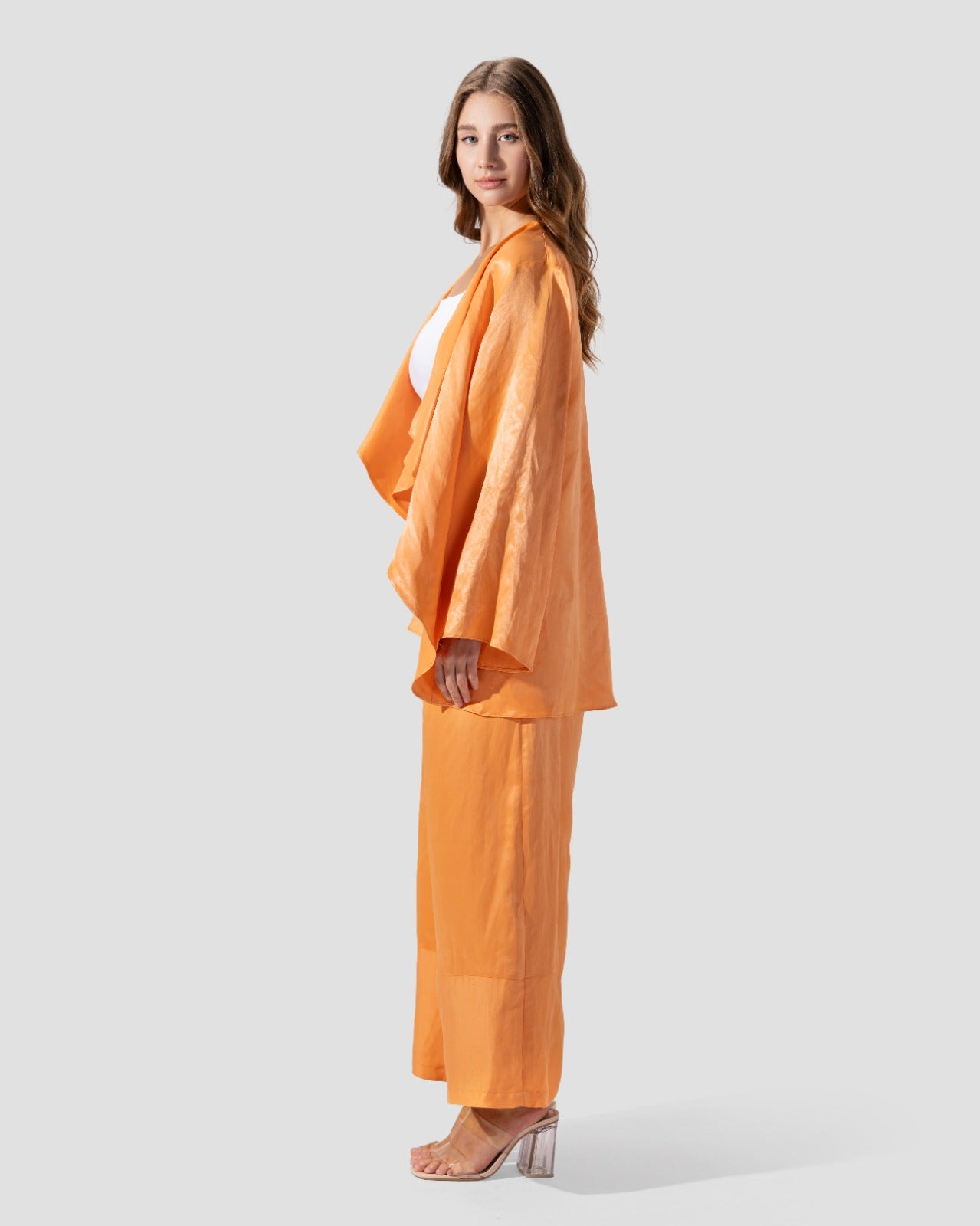 HIGH-WAIST PANTS WITH  ELESTICATED INNER